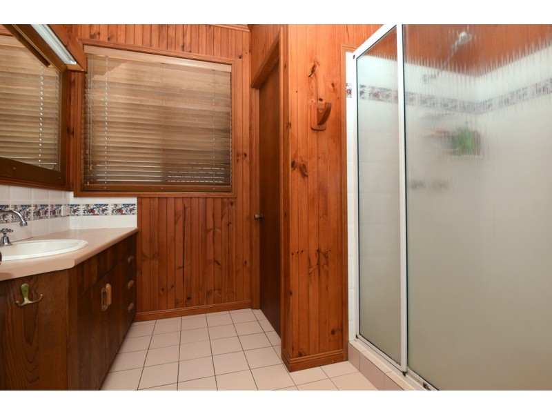 8 Stanmoore Street, Rangeville QLD 4350