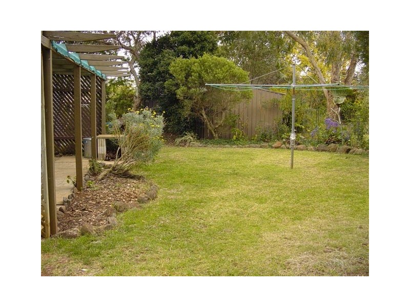 17 Sapphire Court, Kearneys Spring QLD 4350