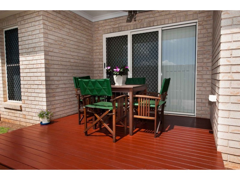 Unit 1/3 Fuschia Street, Middle Ridge QLD 4350