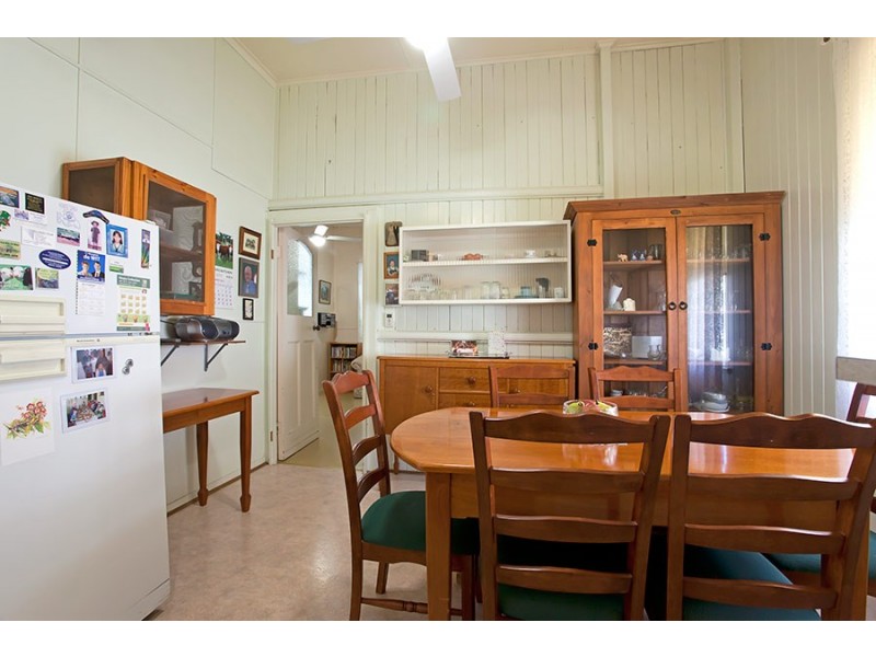 13 Bothwell Street, Newtown QLD 4350
