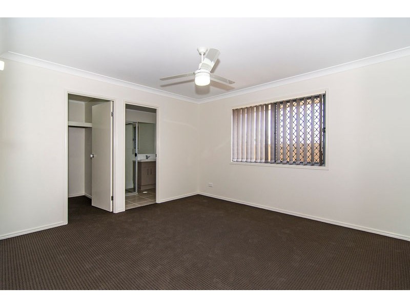 38 Balaroo Drive, Glenvale QLD 4350