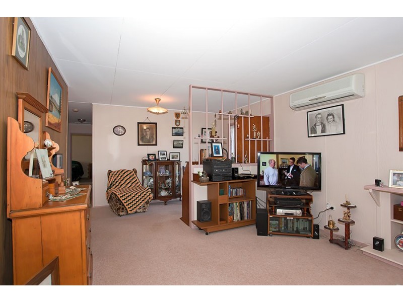 5 Barden Court, Harristown QLD 4350