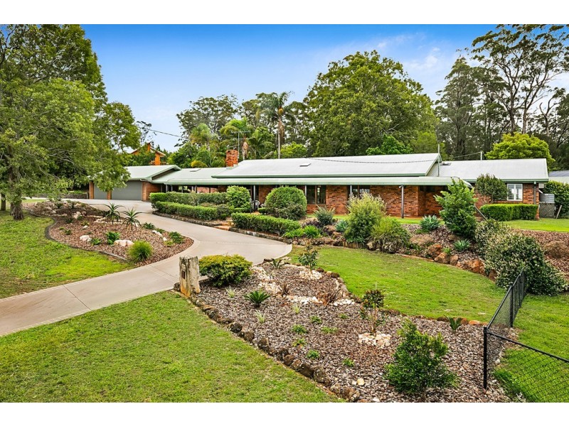 1 Large Street, Middle Ridge QLD 4350