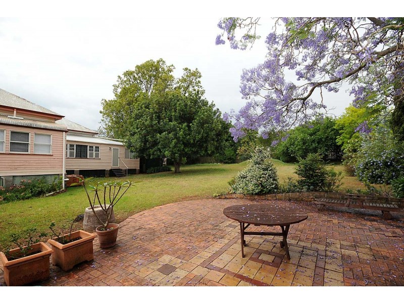 158 Stenner Street, Middle Ridge QLD 4350