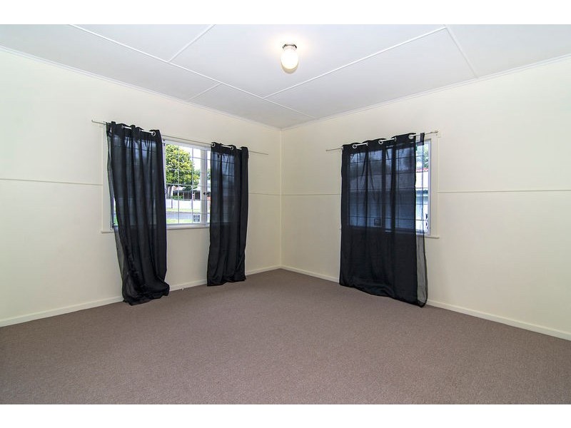 21 Dunne Street, Harristown QLD 4350