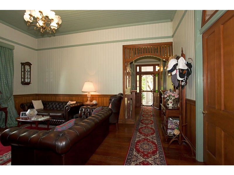 26 Bailey Street, Southbrook QLD 4363