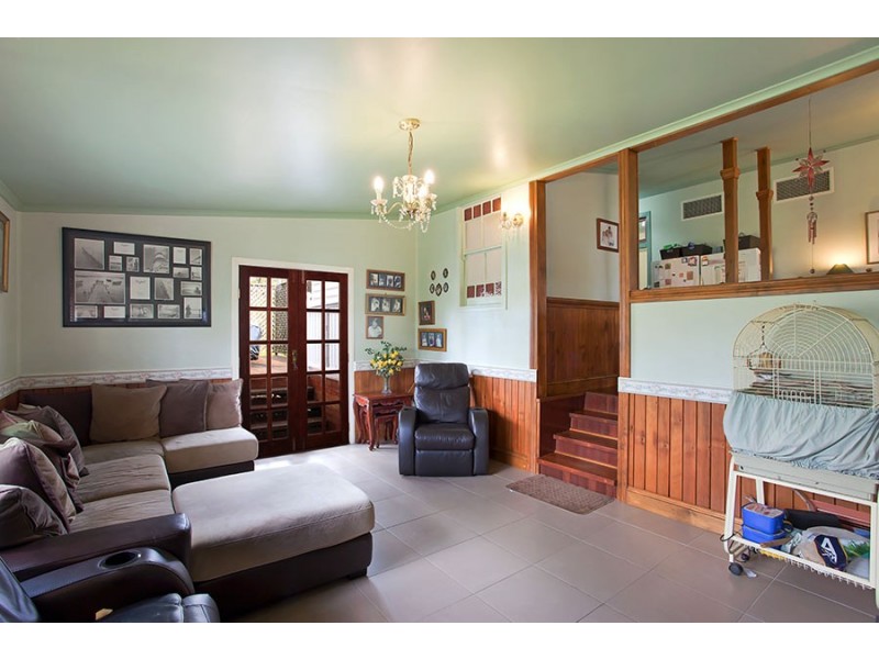 26 Bailey Street, Southbrook QLD 4363