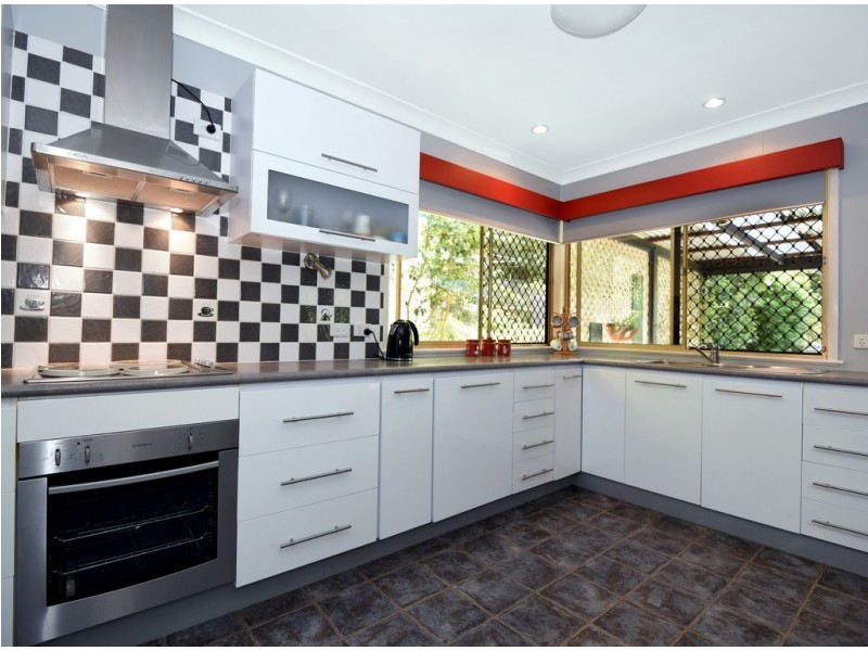 4 Rodway Crescent, Rangeville QLD 4350