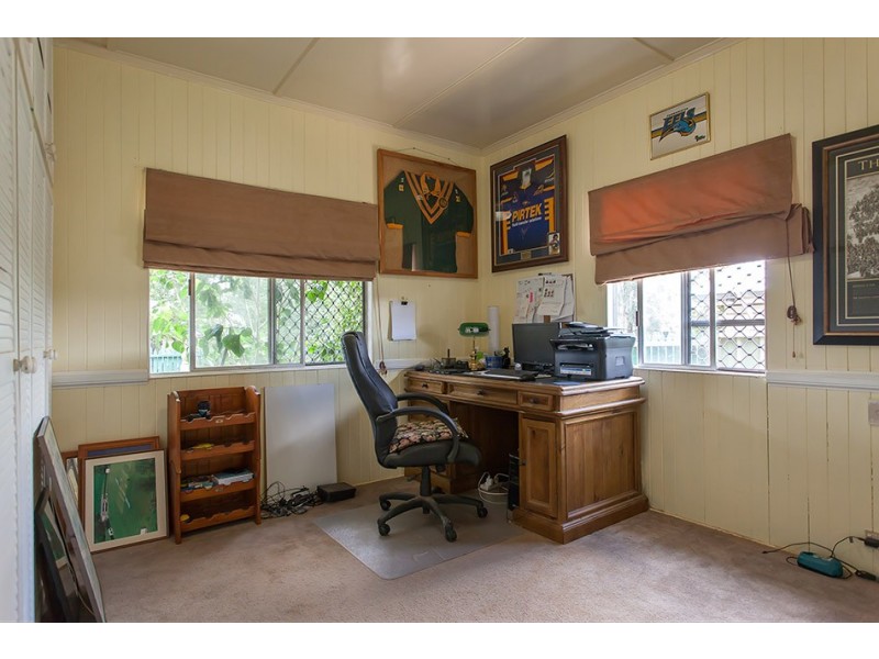 23 Doncaster Street, Newtown QLD 4350