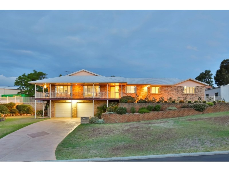 368-372 Boundary Street, Wilsonton QLD 4350