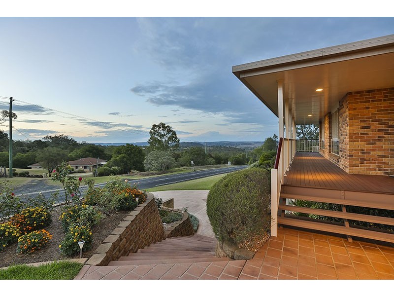 368-372 Boundary Street, Wilsonton QLD 4350