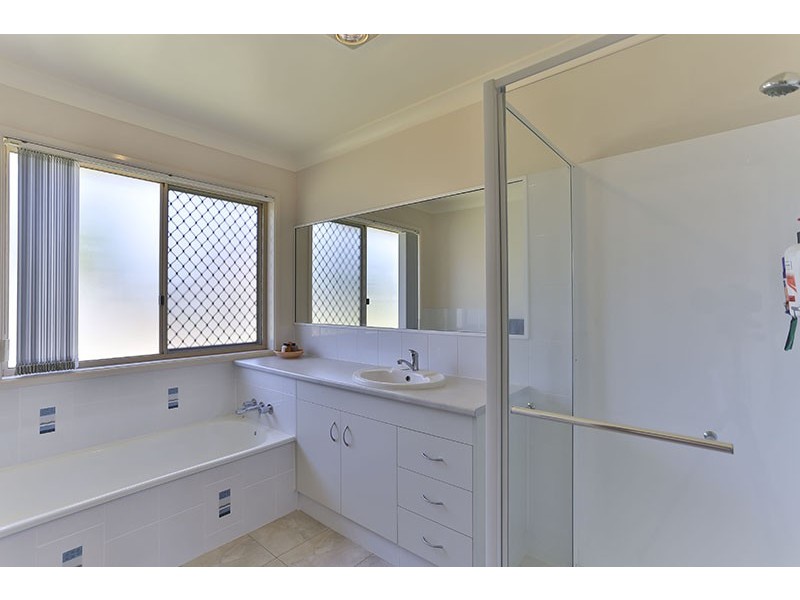 368-372 Boundary Street, Wilsonton QLD 4350