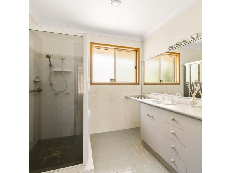 11 Parkland Close, Rangeville QLD 4350