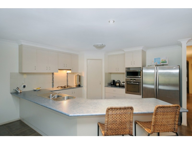 45 Holly Avenue, Cawdor QLD 4352