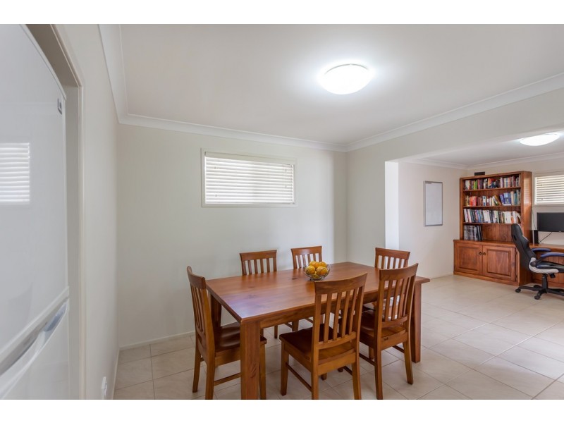 66 Jennifer Cresent, Darling Heights QLD 4350