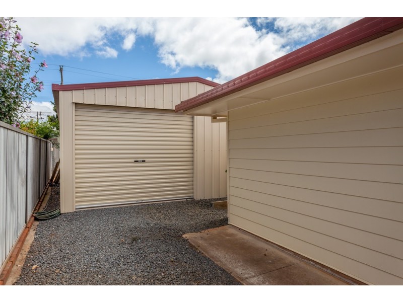 66 Jennifer Cresent, Darling Heights QLD 4350