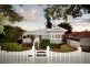 8 Collins Street, Mount Lofty QLD 4350