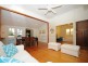 8 Collins Street, Mount Lofty QLD 4350