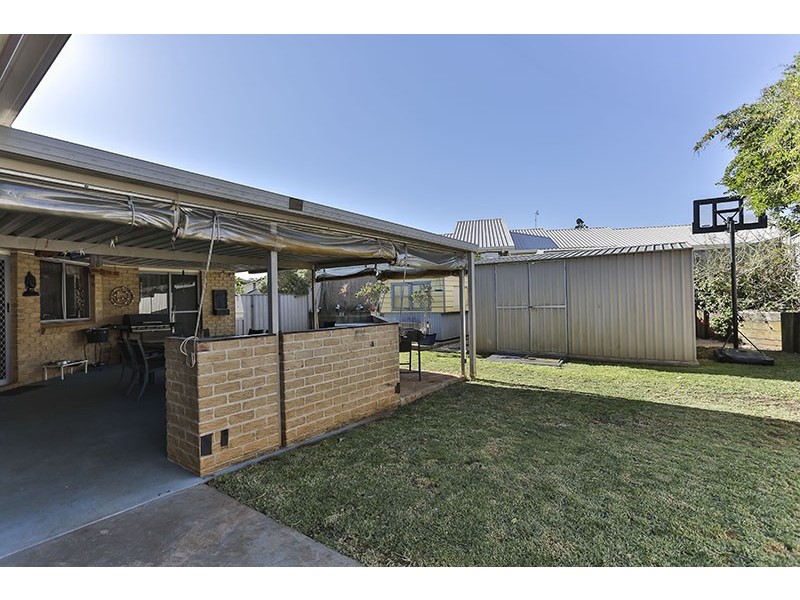 4 Nimrod Court, Wilsonton QLD 4350