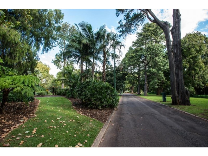 1C Eleanor Street, East Toowoomba QLD 4350