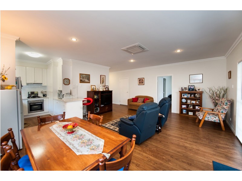 Unit 11/90 Glenvale Road, Harristown QLD 4350