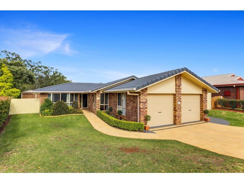 22 Moore Crescent, Wilsonton QLD 4350