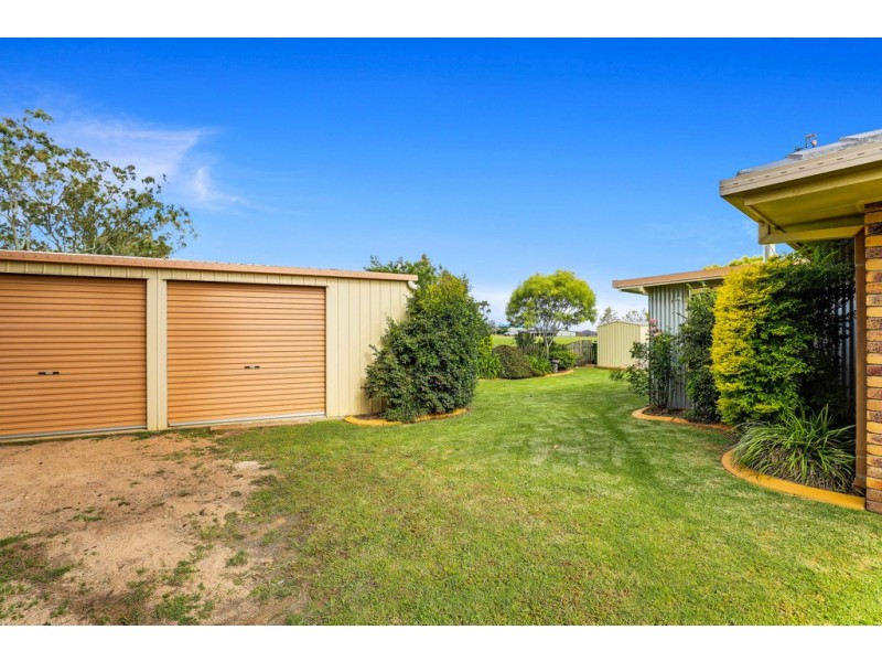 22 Moore Crescent, Wilsonton QLD 4350