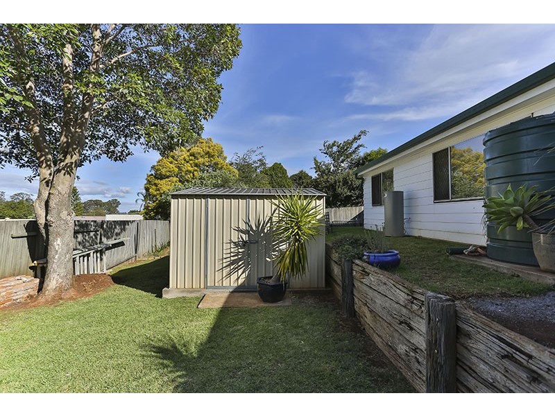 6 Yalumba Crescent, Wilsonton Heights QLD 4350