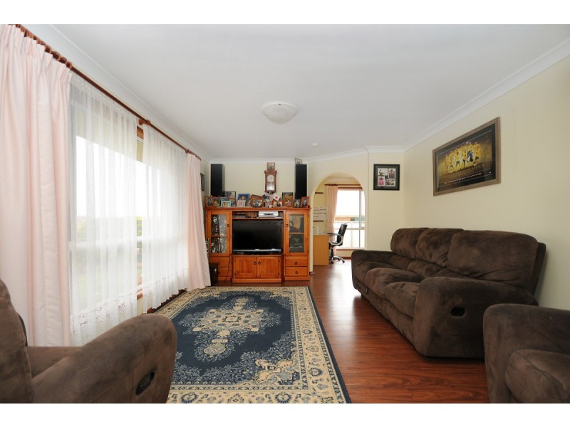 10 Fischer Court, Kearneys Spring QLD 4350