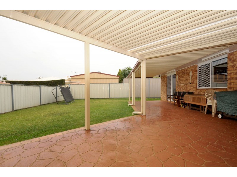 10 Fischer Court, Kearneys Spring QLD 4350