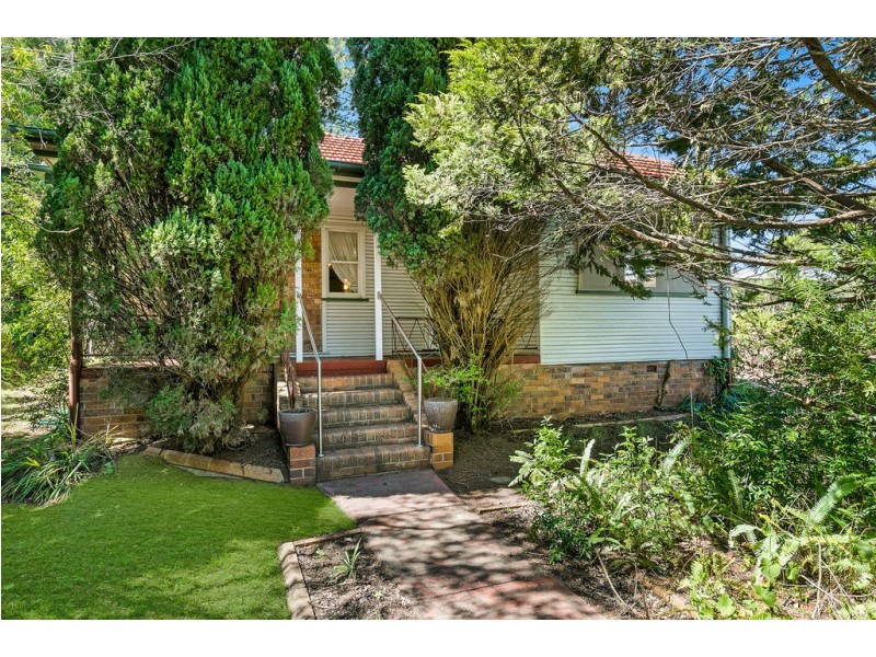 12 High Street, Rangeville QLD 4350