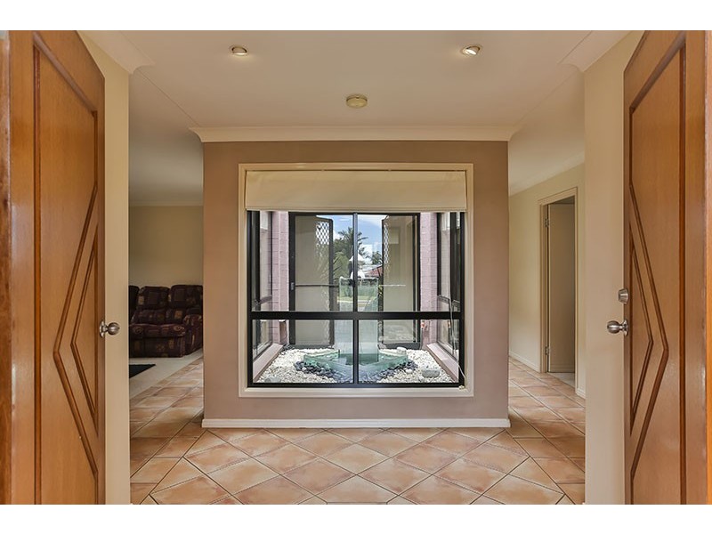 20 Navajo Street, Wilsonton QLD 4350