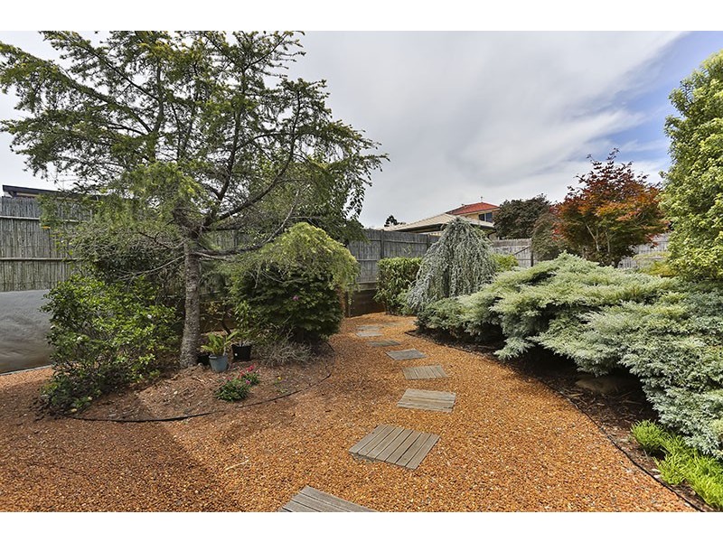20 Navajo Street, Wilsonton QLD 4350