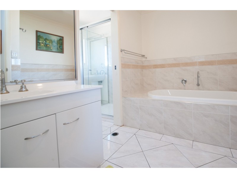 Unit 7/64 Gordon Avenue, Newtown QLD 4350