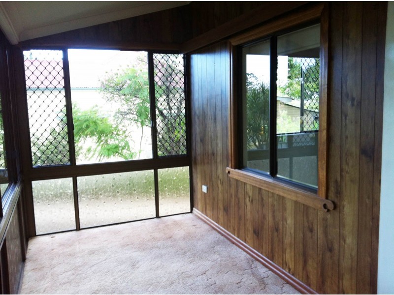 8 Vacy Street, Newtown QLD 4350