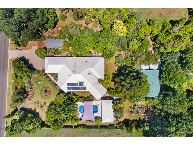 39 Highfields Road, Highfields QLD 4352