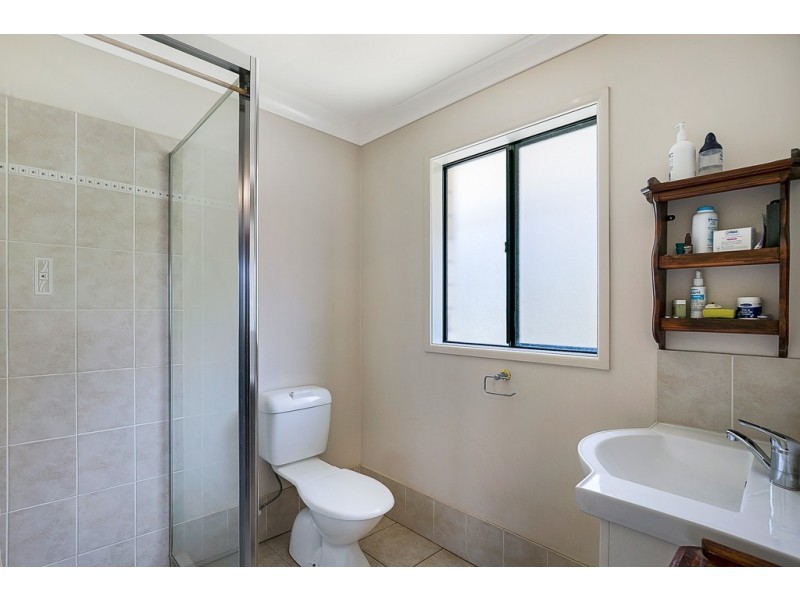 19 McShane Drive, Mount Kynoch QLD 4350