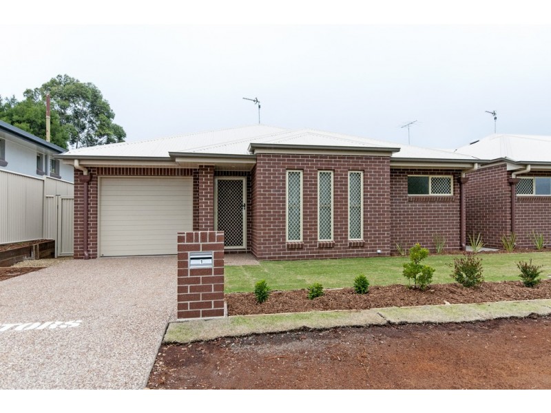 Unit 1/65 Crown Street, Rangeville QLD 4350