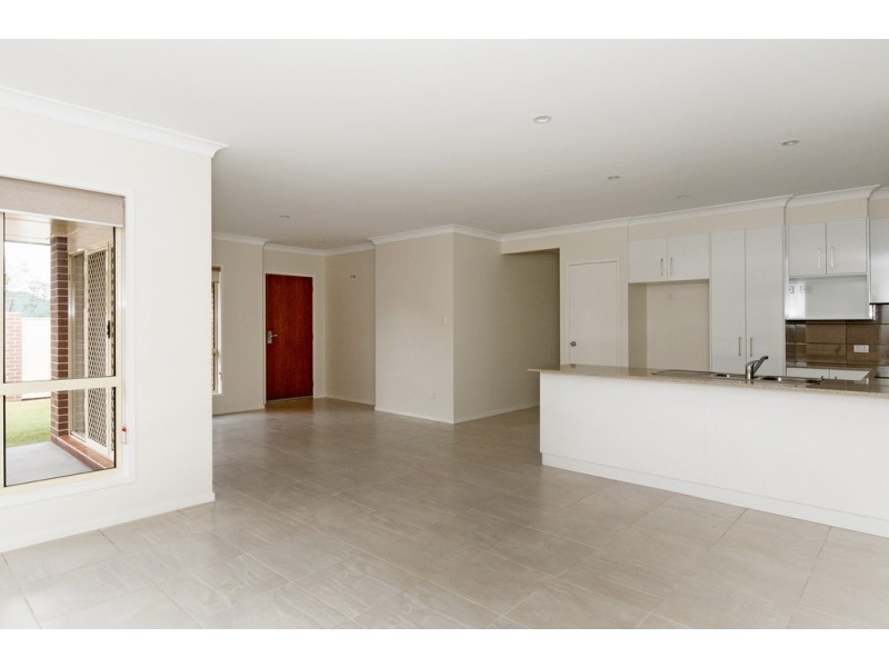 Unit 3/65 Crown Street, Rangeville QLD 4350