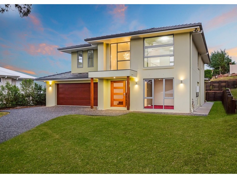 28 Piccadilly Court, Mount Lofty QLD 4350