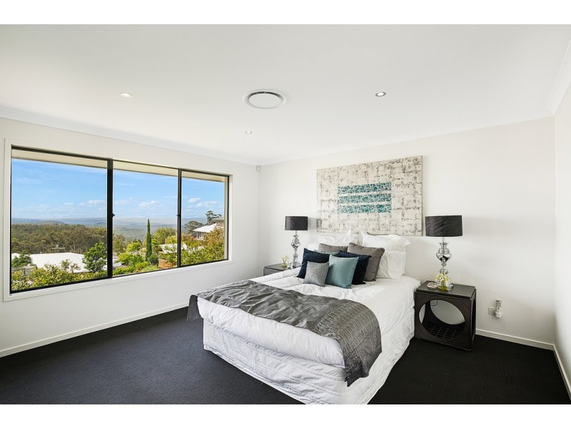 28 Piccadilly Court, Mount Lofty QLD 4350