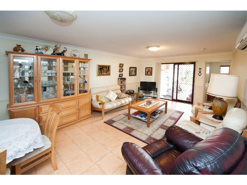 Unit 1/63 Boshammer Street, Rangeville QLD 4350