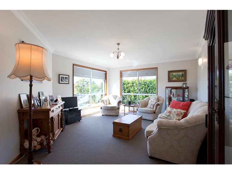 21 Toni Court, Darling Heights QLD 4350
