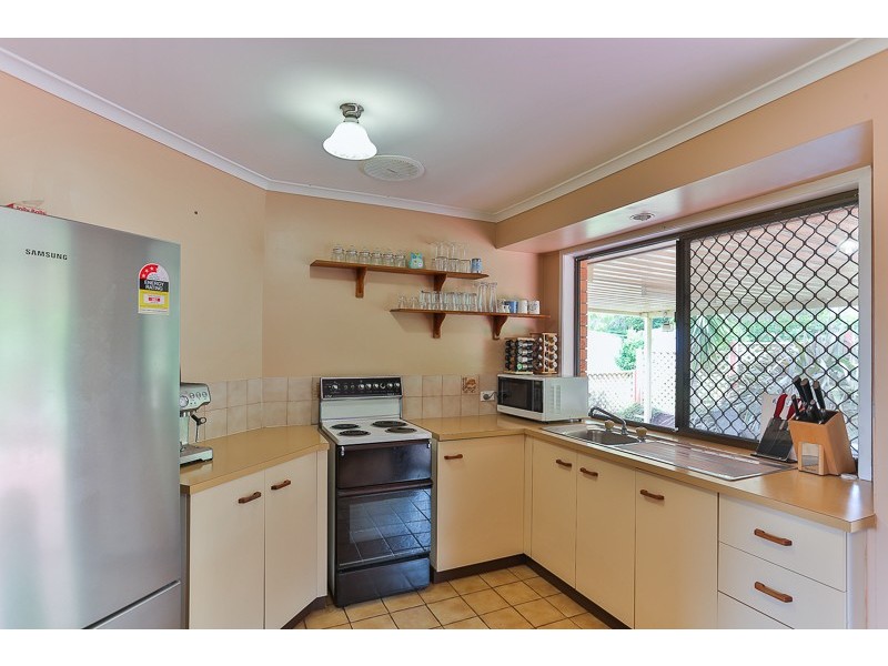 11 McWilliam Street, Wilsonton Heights QLD 4350