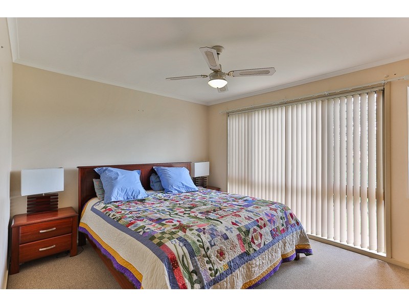 11 McWilliam Street, Wilsonton Heights QLD 4350