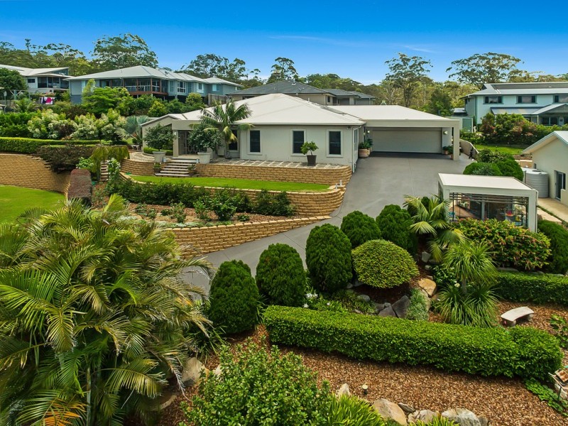 15 Coventry Court, Mount Lofty QLD 4350