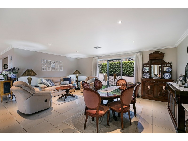 15 Coventry Court, Mount Lofty QLD 4350