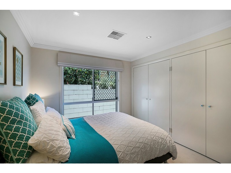 15 Coventry Court, Mount Lofty QLD 4350