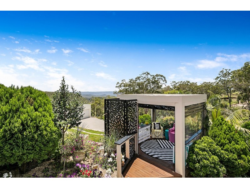 15 Coventry Court, Mount Lofty QLD 4350