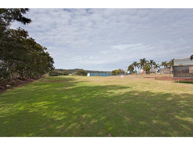 16 Vanity Street, Rockville QLD 4350